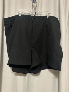 NWT Old Navy Black Athletic Shorts